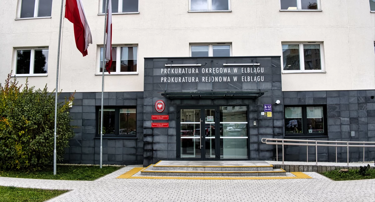 Jeden z napastników stanie przed sądem, drugi wciąż na wolności