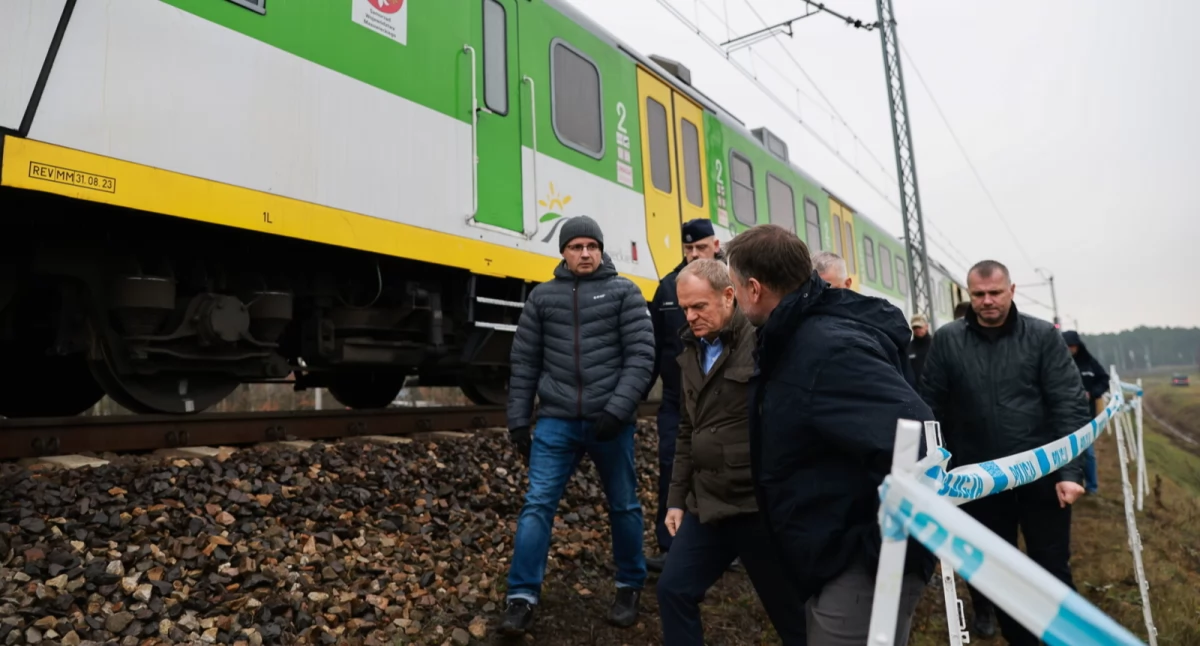Premier o wysadzeniu torów: potwierdziły się najgorsze przypuszczenia 