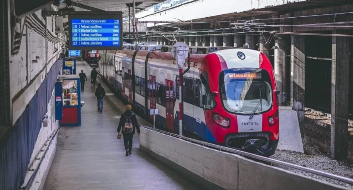 Zderzenie pociągów w samym centrum Warszawy. Są ranni!