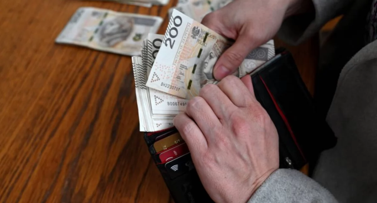 Od 2 groszy do 51 tysięcy. ZUS pokazuje, jak skrajne potrafią być polskie emerytury