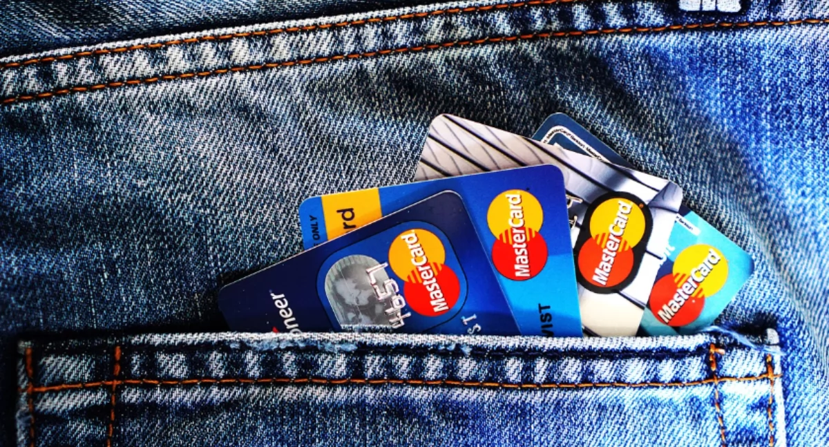 UOKiK wkroczył do akcji. Polski bank ukarany