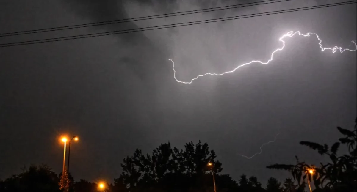 Pogoda pokaże swoją siłę. Synoptycy ostrzegają przed niebezpiecznym frontem