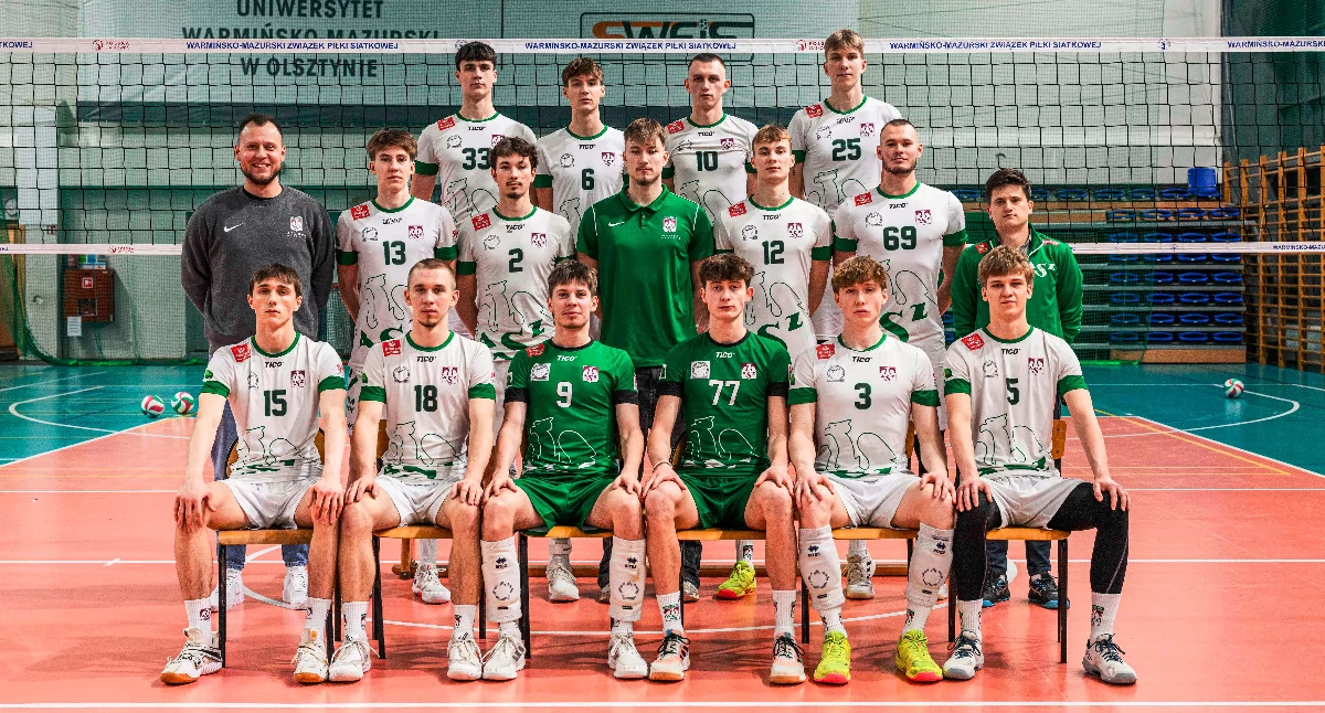 Juniorzy zderzają się ze ścianą