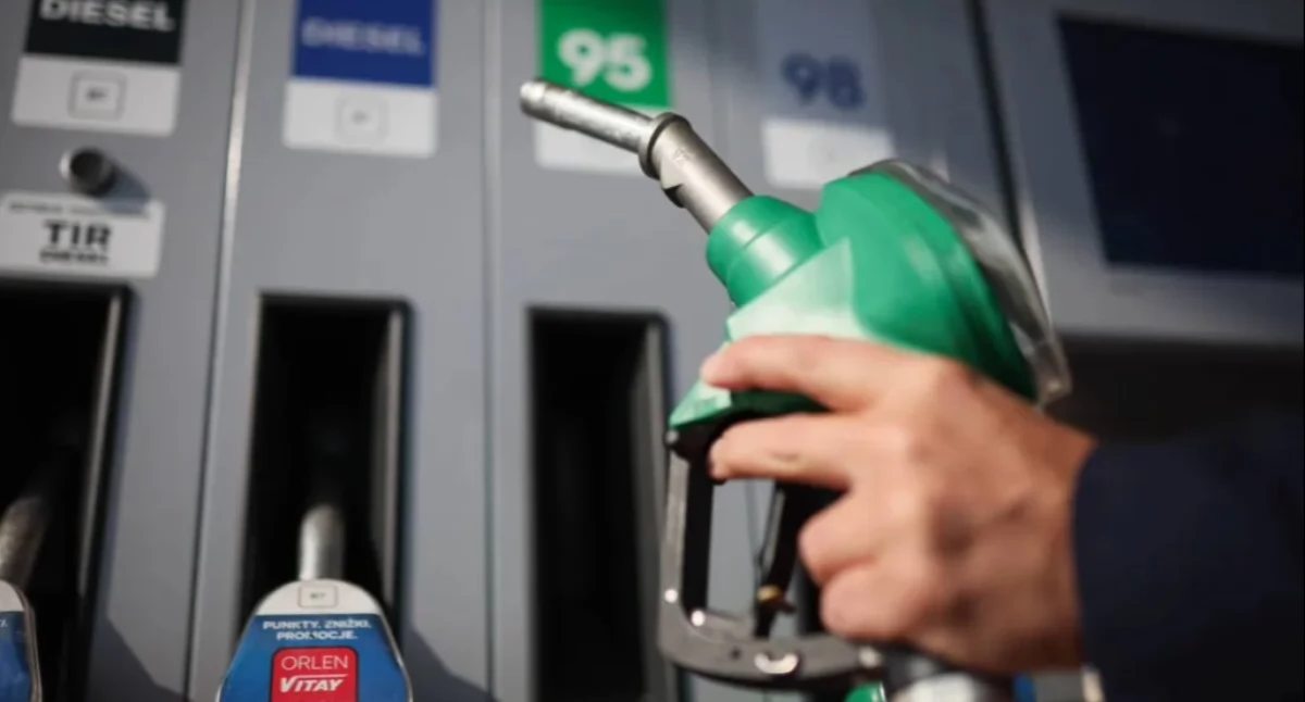 Nowe ceny paliw w Polsce. Benzyna w dół, diesel bez zmian