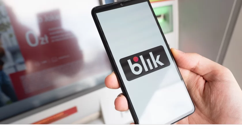 Atak na BLIK, banki uspokajają