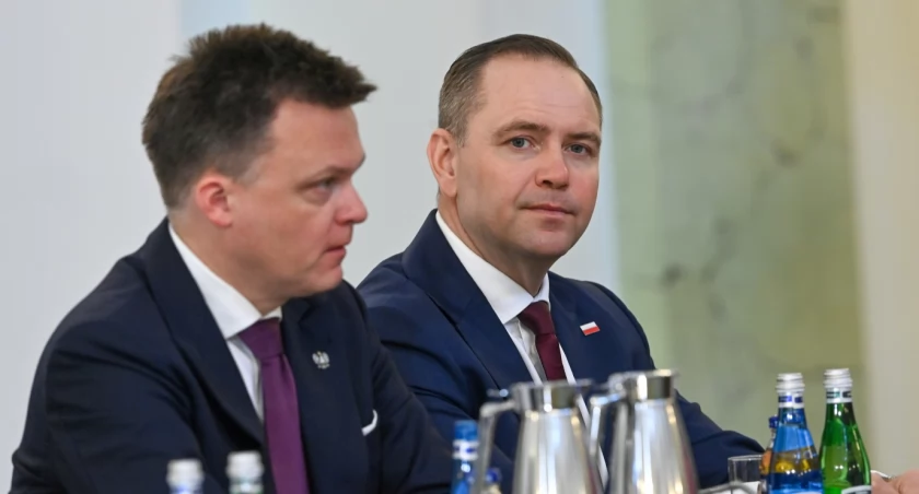 PAP Szymon Hołownia Karol Narocki