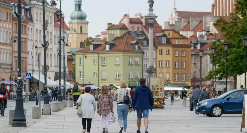 Systematycznie wzrasta liczba osób mieszkających w Warszawie/fot. pixabay