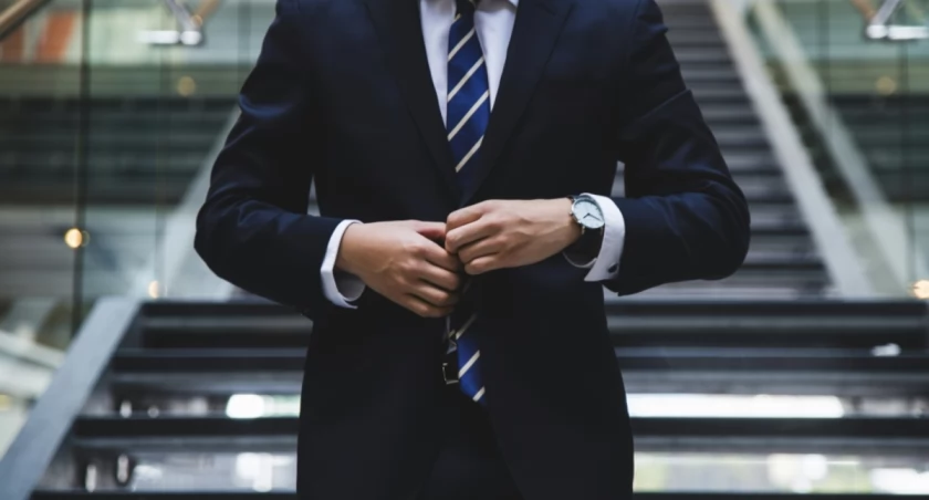 Hunters Race on Unsplash