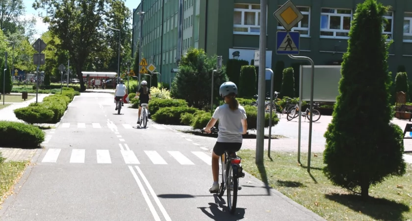UM Warszawa