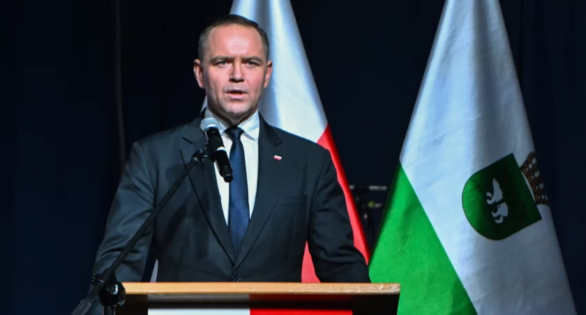 Prezydent elekt Karol Nawrocki podczas obchodów 82. rocznicy 