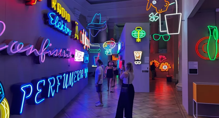 UM Warszawa