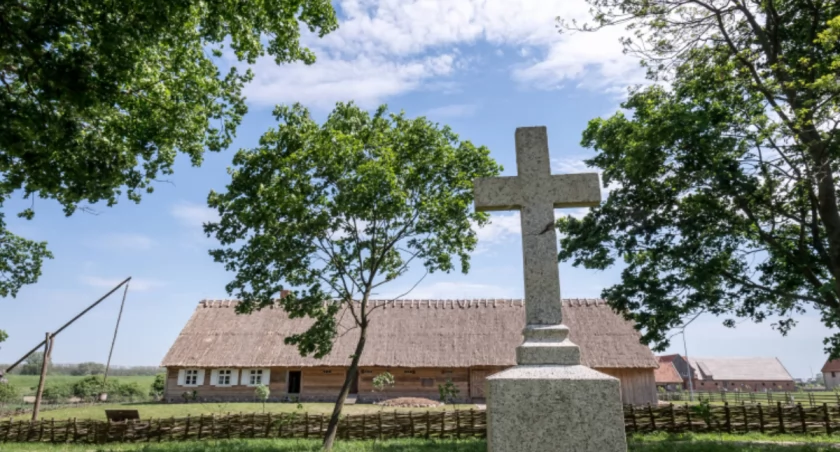 Park etnograficzny poświęcony mennonitom (olędrom) w Wielkiej Nieszawce. Fot. PAP/Tytus Żmijewski