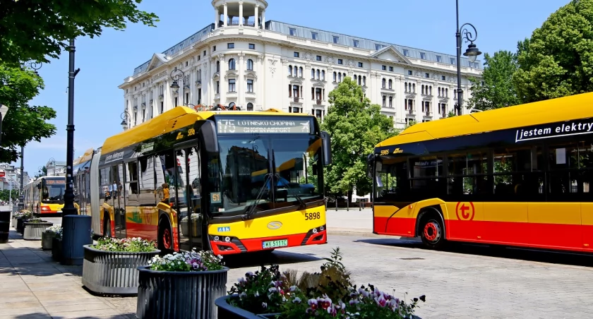 UM Warszawa