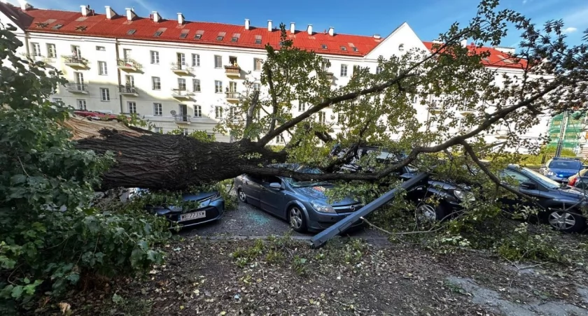 fot. JRG APoż - Jednostka Ratowniczo-Gaśnicza Akademii Pożarniczej