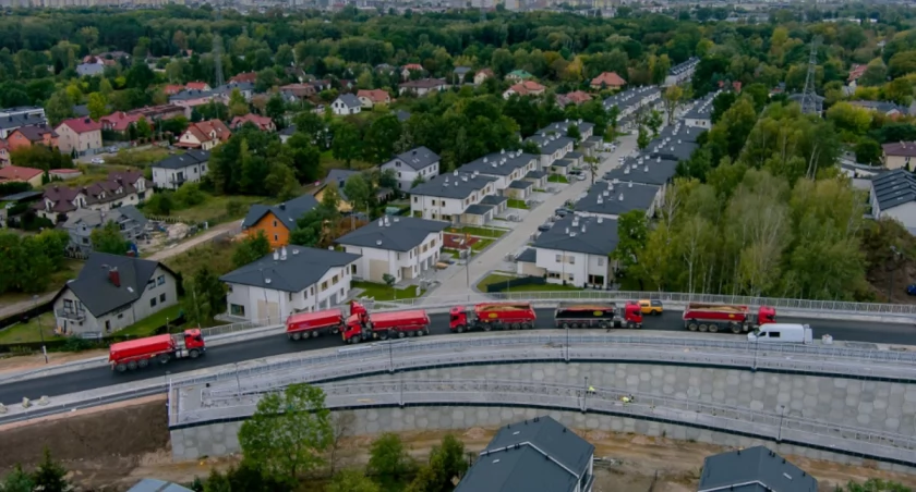  Wiadukt w Rembertowie – próby obciążeniowe | Autor: SZRM Warszawa 