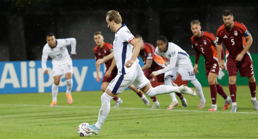 Fot. PAP/EPA  W eliminacjach do przyszłorocznego Mundialu Harry Kane zdobył już sześć bramek