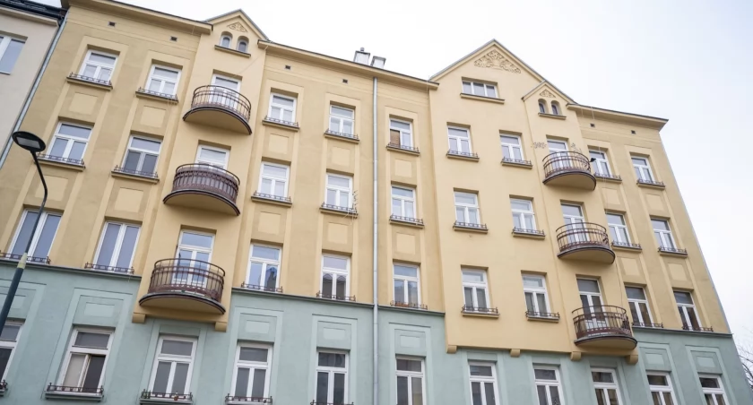 UM warszawa