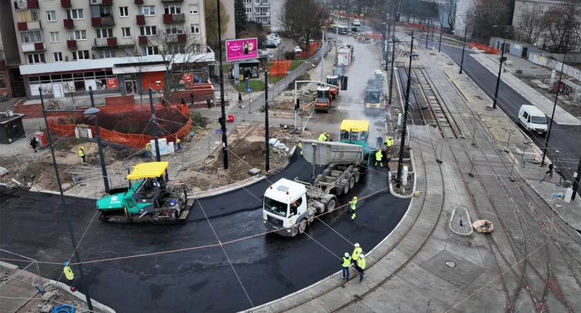 UM Warszawa