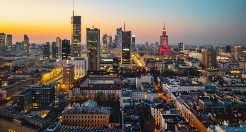 UM Warszawa