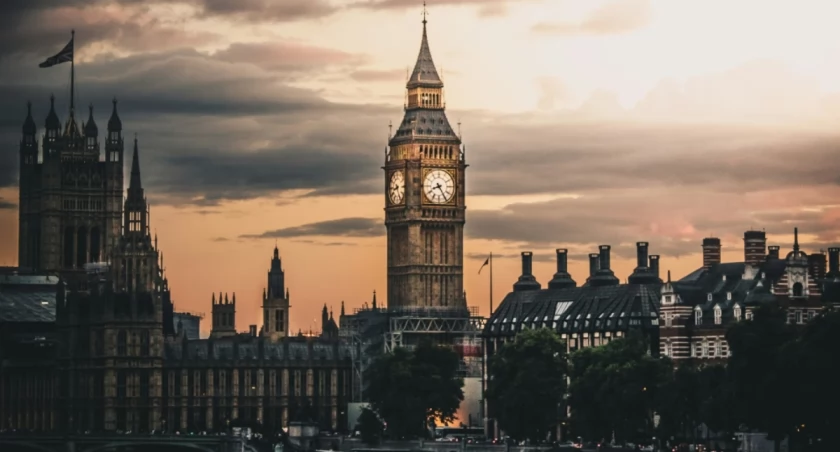 Luke Stackpoole on Unsplash