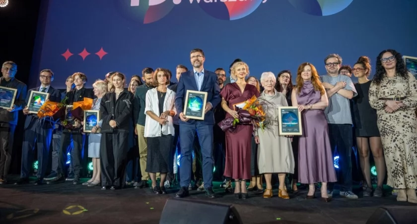 UM Warszawa