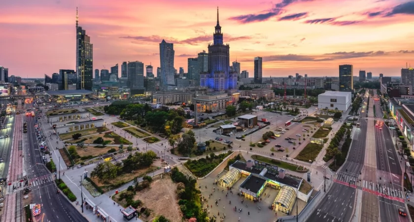 UM Warszawa