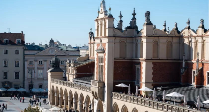 Wybory w Krakowie przesunięte? Mieszkańcy mogą czekać aż do listopada