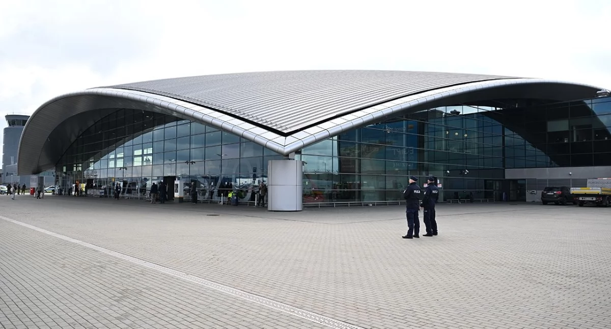 Jasionka w lotniczym „klubie milionerów”