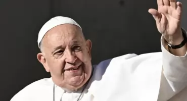 „Śmierć to nie koniec”. Mocne przesłanie po roku od odejścia Franciszka