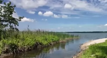 Katastrofa nad Jeziorem Zdworskim. Mieszkańcy patrzą, jak znika ich duma