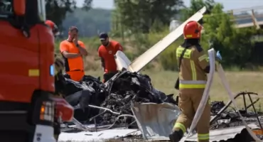 Tragiczny lot nad Warszawą. Prokuratura wszczęła śledztwo po katastrofie awionetki na Bemowie