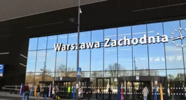 Śruba zatrzymała schody na Dworcu Zachodnim w Warszawie
