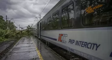 Jedziesz dziś pociągiem? PKP Intercity ostrzega przed możliwym chaosem