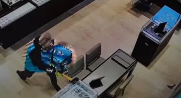 Głośny napad na jubilera w Galerii Mokotów. Finał śledztwa za granicą [WIDEO]