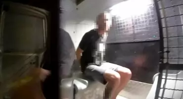 Pijani wieźli dzieci. Za kierownicą zmienili się podczas ucieczki