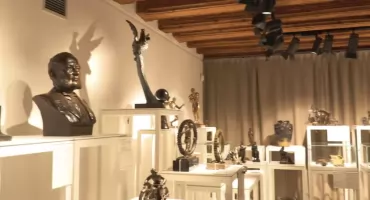 To najbardziej niezwykła wystawa o Warszawie. Nie wszystkie „eksponaty” da się zobaczyć [WIDEO]