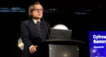 Koniec papierowych teczek? Samorządy wchodzą w erę cyfrowej administracji