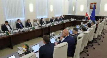 Polacy mają dość? Niemal połowa chce dymisji minister zdrowia