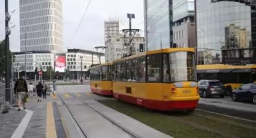 Warszawskie tramwaje stanęły. Poważna awaria na Rondzie Starzyńskiego